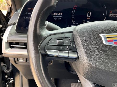 Used 2024 Cadillac XT4 Premium Luxury image 23