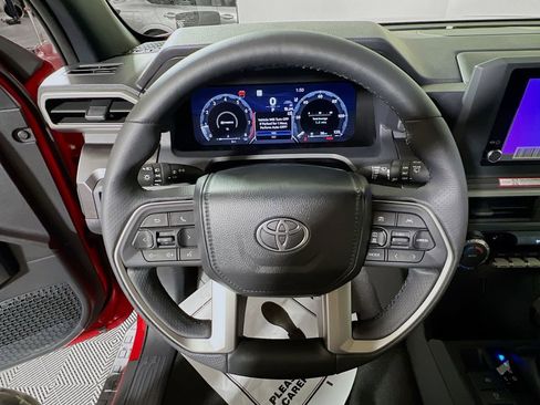 New 2026 Toyota 4Runner TRD Off-Road AWD/4WD image 11
