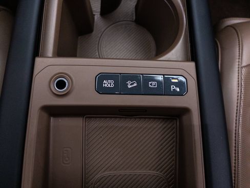 Certified 2024 Kia EV9 Land AWD/4WD image 34