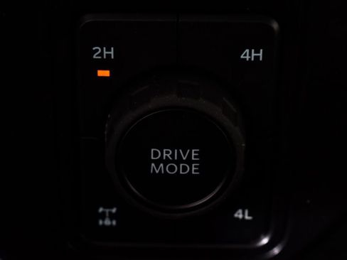 New 2026 Ford F350 XLT w/ XLT Premium Package image 32