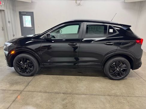 New 2025 Buick Encore GX Sport Touring image 4