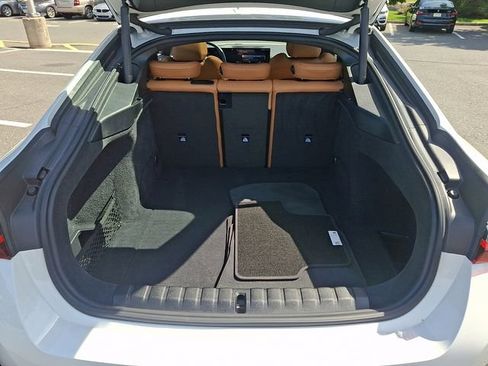 Used 2023 BMW i4 eDrive40 w/ Premium Package RWD image 28