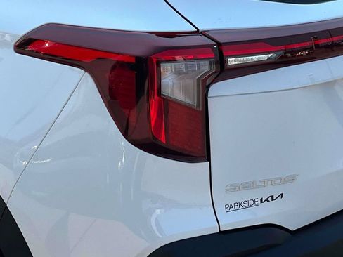 Used 2026 Kia Seltos LX AWD/4WD image 33