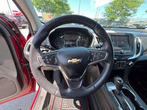 Used 2021 Chevrolet Equinox LT FWD image 39