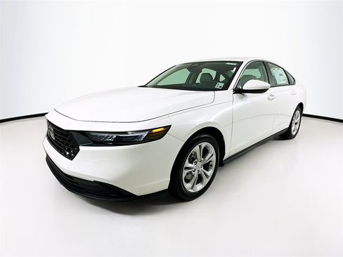 New 2025 Honda Accord LX image 1