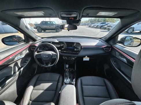 New 2026 Chevrolet TrailBlazer RS w/ Driver Confidence Package image 19