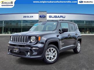 Used 2023 Jeep Renegade Latitude w/ Sun/Sound Group AWD/4WD video 1