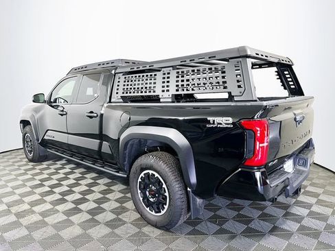 Used 2024 Toyota Tacoma TRD Off-Road image 6