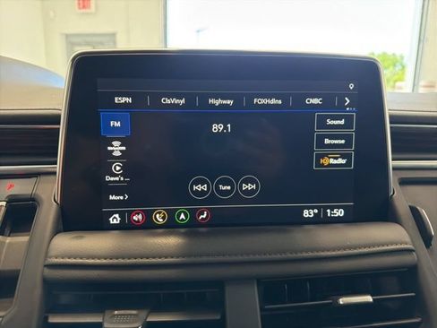 Used 2021 Chevrolet Suburban High Country AWD/4WD image 23