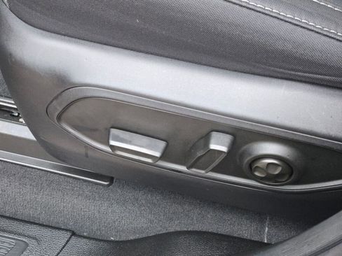 Certified 2024 Jeep Grand Cherokee Laredo X w/ Luxury Tech Group I image 21