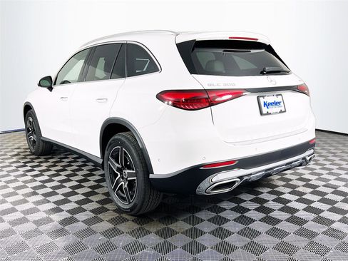 New 2026 Mercedes-Benz GLC 300 4MATIC image 4