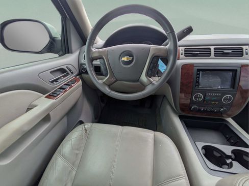 Used 2014 Chevrolet Tahoe LT RWD image 14