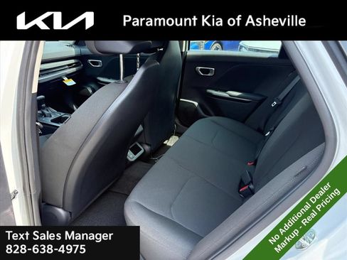 New 2026 Kia K4 FWD image 19