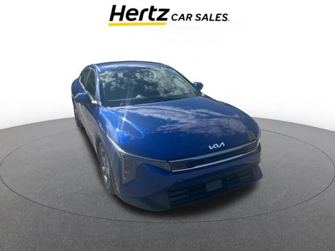 Used 2025 Kia K4 LXS FWD image 1