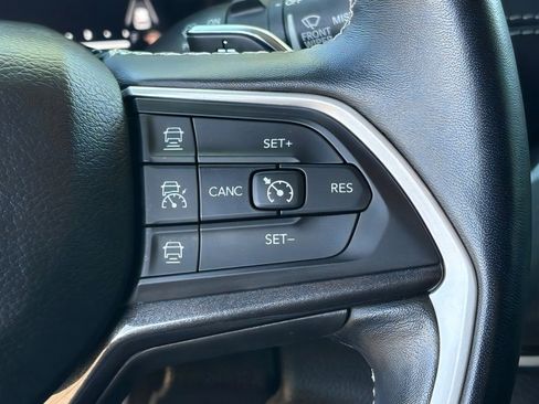 Used 2022 Jeep Grand Cherokee L Laredo w/ Luxury Tech Group I RWD image 21