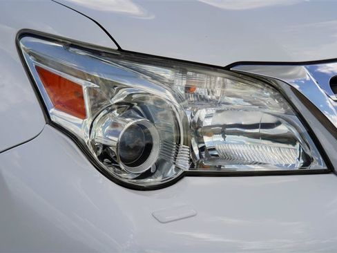 Used 2013 Lexus GX 460 Premium AWD/4WD image 19