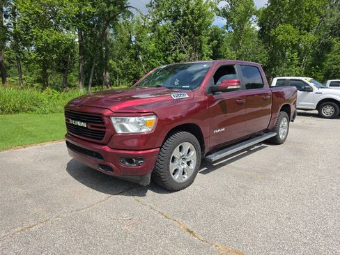 Used 2021 RAM 1500 Big Horn AWD/4WD image 2