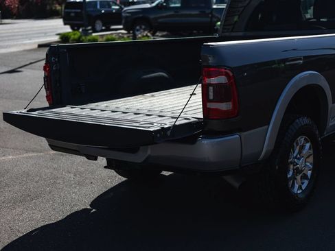 Used 2020 RAM 3500 Laramie AWD/4WD image 11