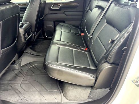 Used 2023 Chevrolet Silverado 1500 RST w/ Convenience Package II image 19