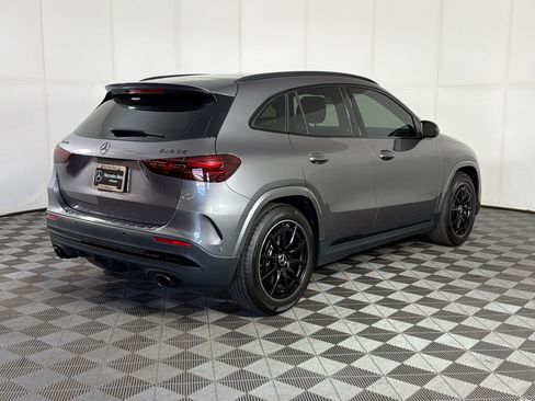 Used 2025 Mercedes-Benz GLA 35 AMG 4MATIC image 9