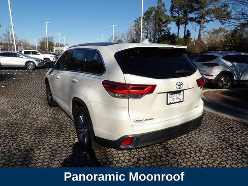 Used 2019 Toyota Highlander Limited Platinum image 8