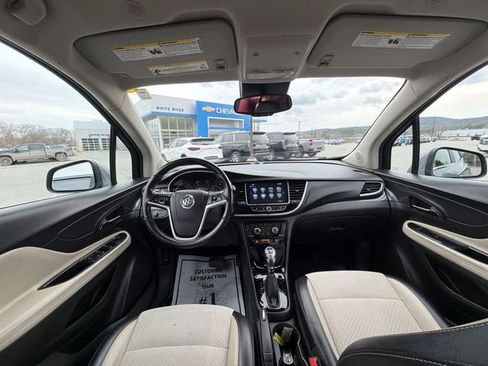 Used 2019 Buick Encore Preferred AWD/4WD image 21
