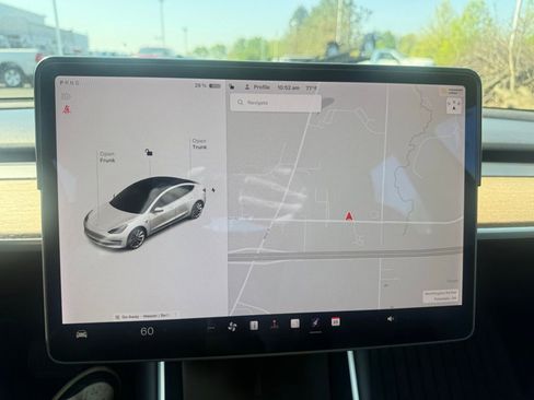 Used 2020 Tesla Model 3 Long Range AWD/4WD image 17