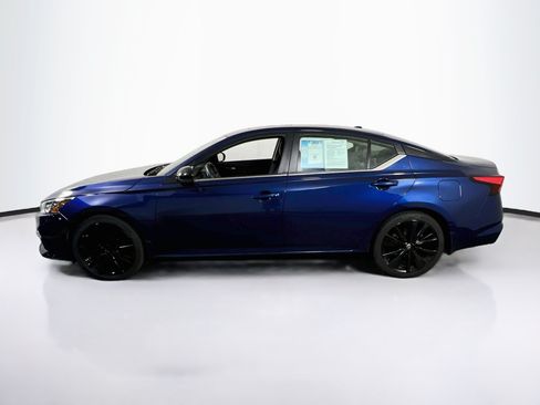 Used 2019 Nissan Altima 2.5 SR w/ SR Premium Package FWD image 8