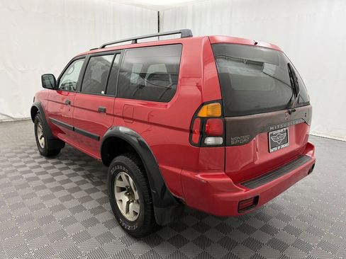 Used 2001 Mitsubishi Montero Sport XS image 4