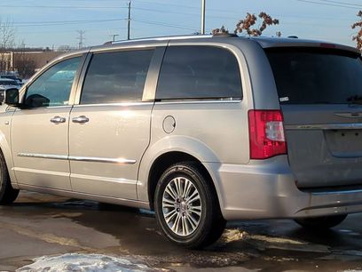 Used 2014 Chrysler Town & Country Touring-L