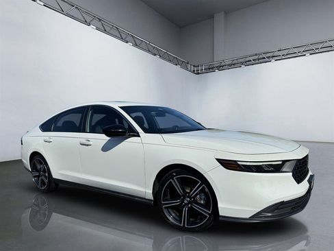 Used 2023 Honda Accord Sport image 21