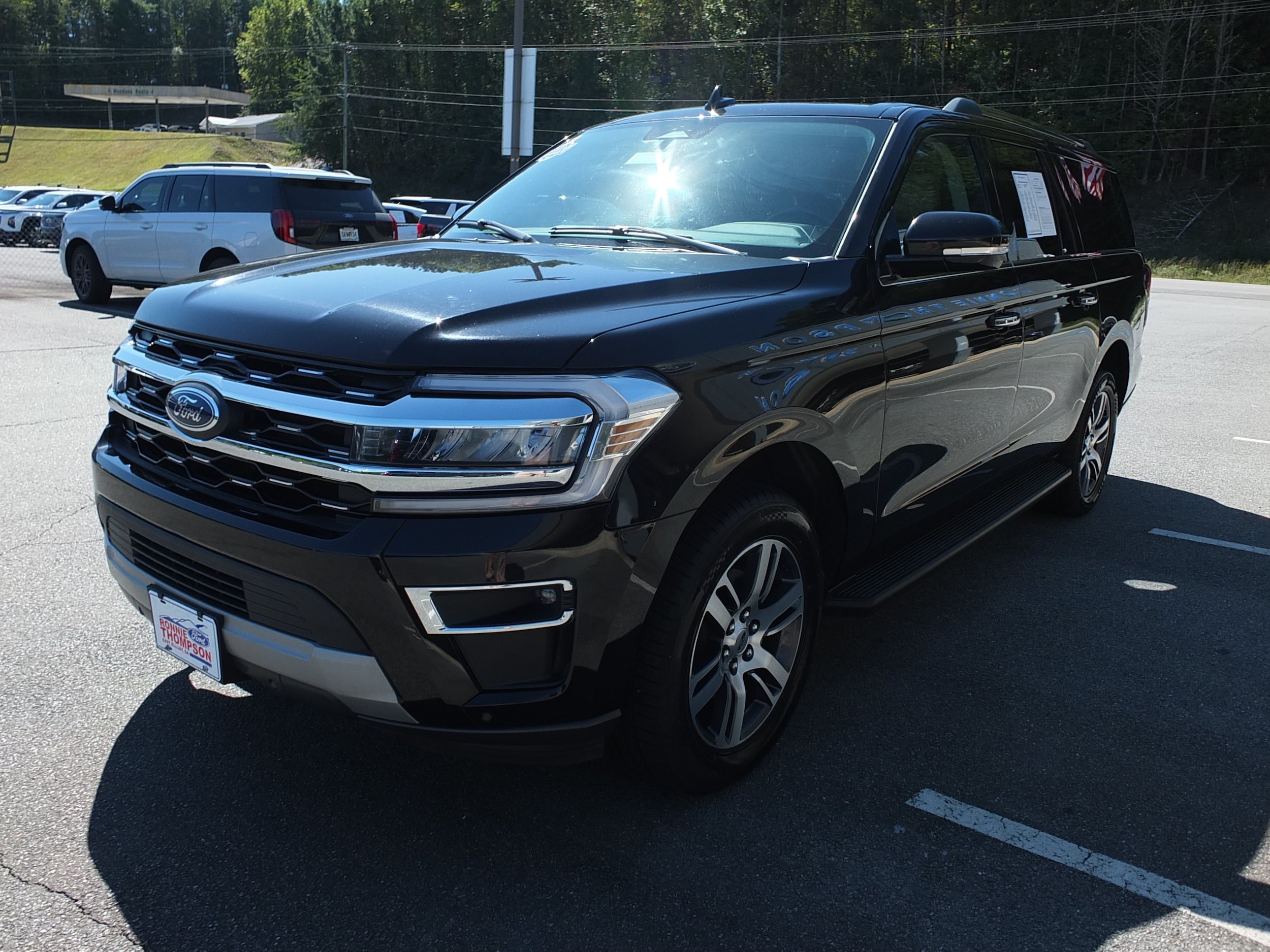 Used 2024 Ford Expedition Max Limited AWD/4WD image 7