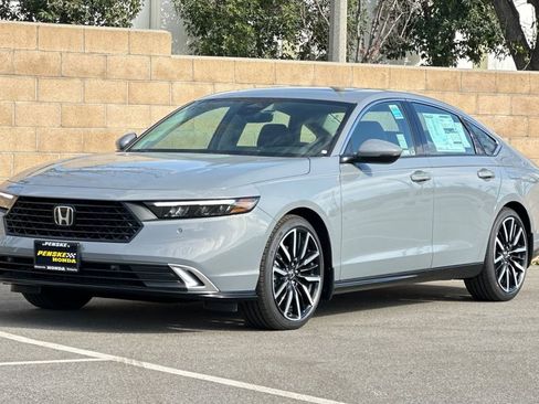 New 2026 Honda Accord Touring image 8
