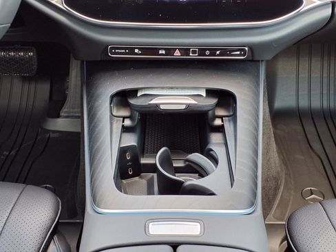 Used 2025 Mercedes-Benz E 350 Sedan image 20