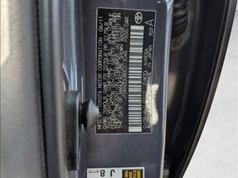 Used 2011 Toyota Prius Three image 21