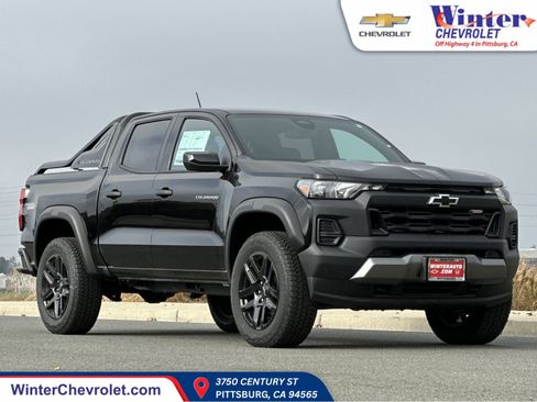 New 2025 Chevrolet Colorado Trail Boss w/ Midnight Edition image 1