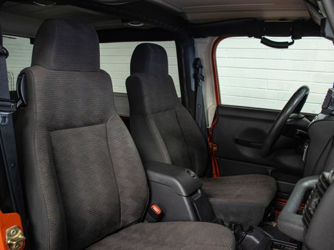 Used 2005 Jeep Wrangler Sport image 12