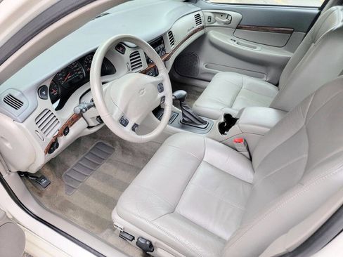 Used 2004 Chevrolet Impala LS w/ Preferred Equipment Group FWD image 6
