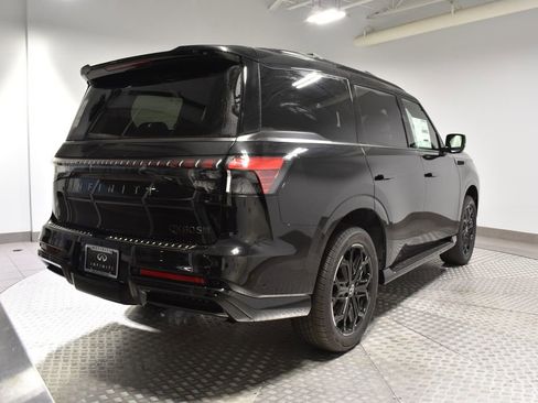 New 2026 INFINITI QX80 SPORT image 3