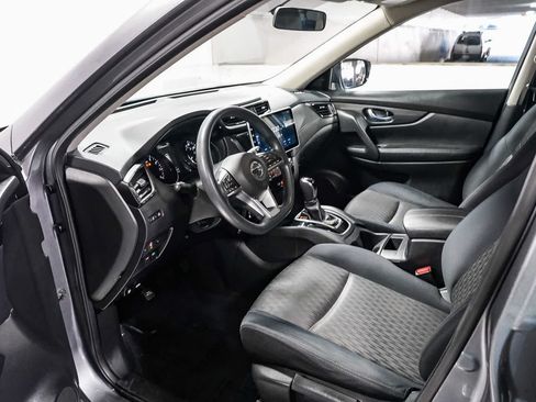 Used 2017 Nissan Rogue S FWD image 17