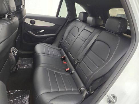 Used 2022 Mercedes-Benz GLC 300 image 13
