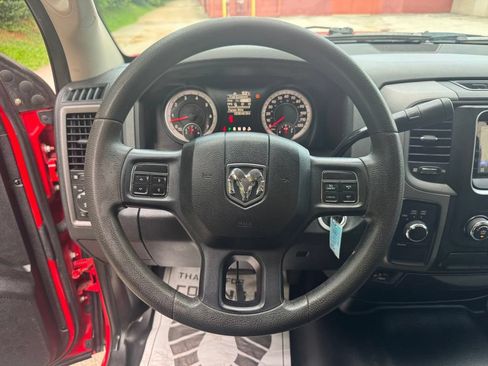 Used 2013 RAM 1500 Express AWD/4WD image 25