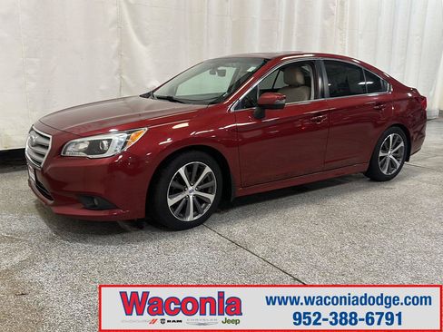 Used 2017 Subaru Legacy 2.5i Limited AWD/4WD image 1