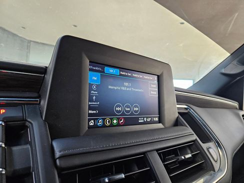 Used 2024 Chevrolet Tahoe LS image 17