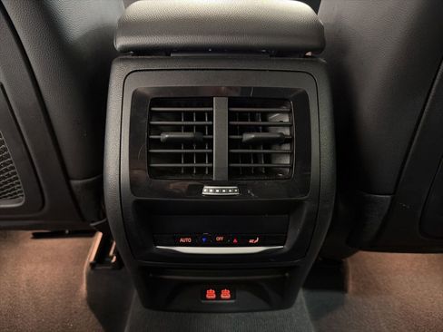 Used 2024 BMW X3 xDrive30i w/ Convenience Package image 27