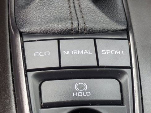 Used 2024 Toyota Camry XSE FWD image 20