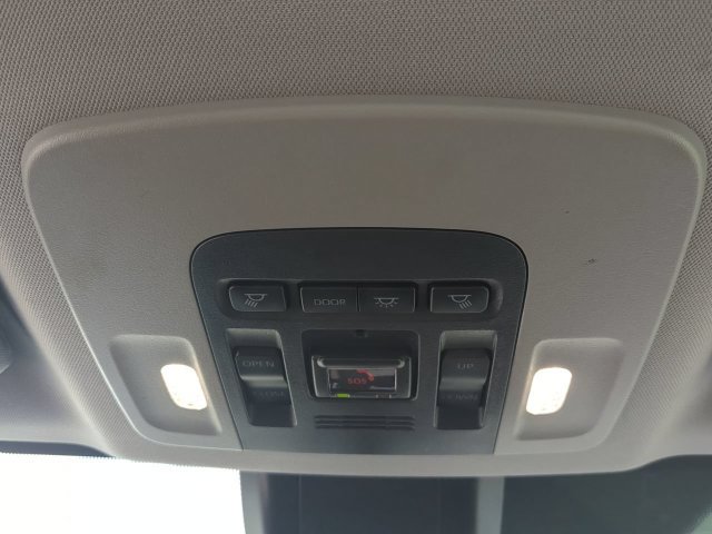 Used 2024 Toyota Camry SE FWD image 22