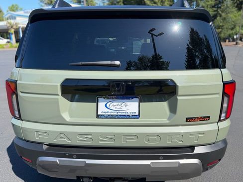 Certified 2026 Honda Passport TrailSport image 12