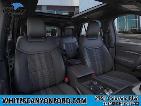 New 2026 Ford Explorer ST-Line w/ ST-Line Street Pack image 10