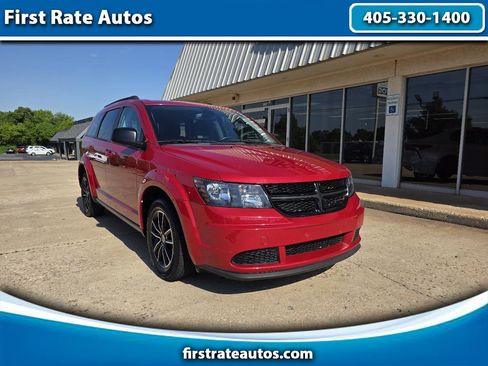 Used 2018 Dodge Journey SE w/ Connectivity Group FWD image 1